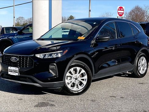 Used 2024 Ford Escape Active FWD image 3