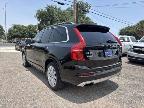 Used 2017 Volvo XC90 T6 Momentum w/ Vision Package AWD/4WD image 6