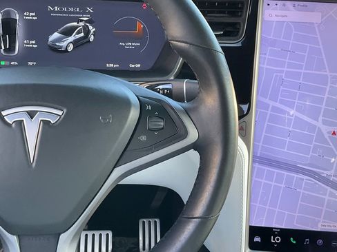 Used 2019 Tesla Model X Performance image 43