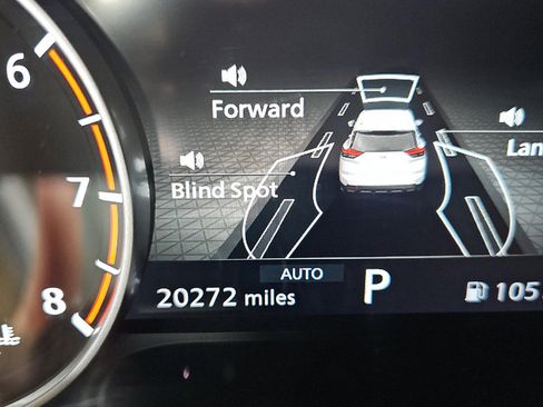 Used 2025 Nissan Rogue SV AWD/4WD image 13