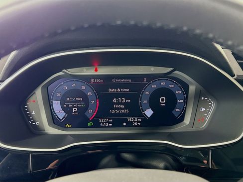 Certified 2025 Audi Q3 2.0T Premium Plus w/ Premium Plus Package image 15