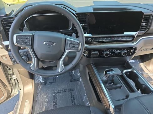 New 2026 Chevrolet Silverado 1500 RST AWD/4WD image 18