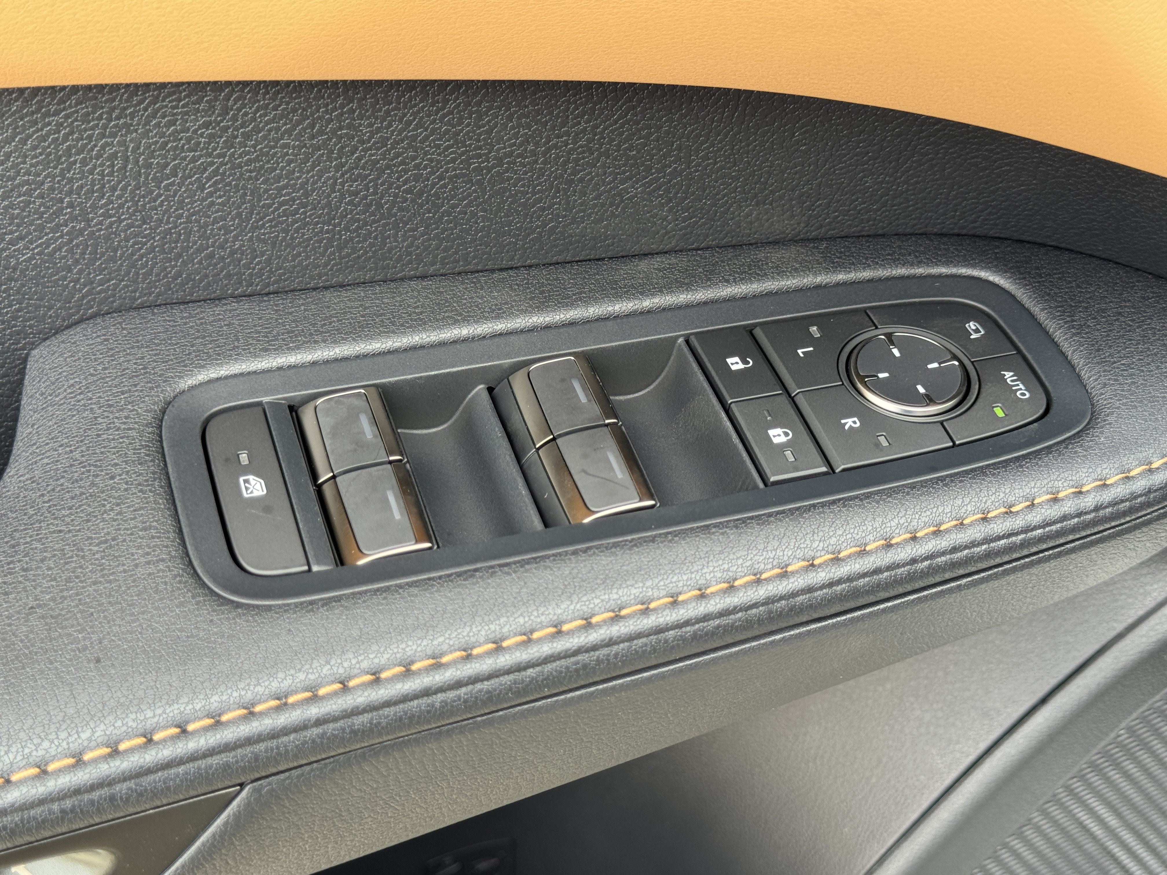 New 2026 Lexus RX 350h AWD/4WD image 20