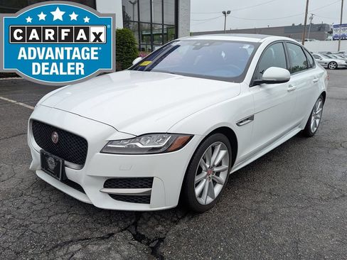 Used 2017 Jaguar XF R-Sport AWD/4WD image 2