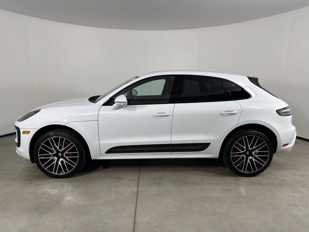 Certified 2026 Porsche Macan S AWD/4WD image 2