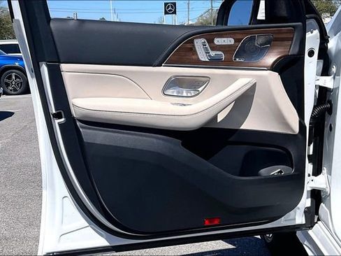New 2026 Mercedes-Benz GLE 53 AMG 4MATIC Coupe image 13