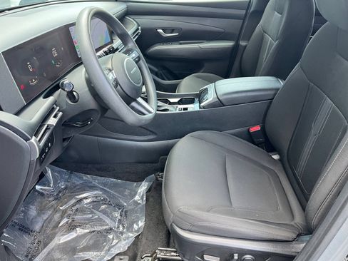 Used 2025 Hyundai Tucson SEL AWD/4WD image 28