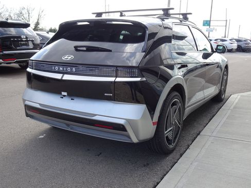 New 2026 Hyundai Ioniq 5 Limited image 5