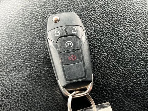 Used 2016 Ford F150 XLT w/ Equipment Group 302A Luxury image 25