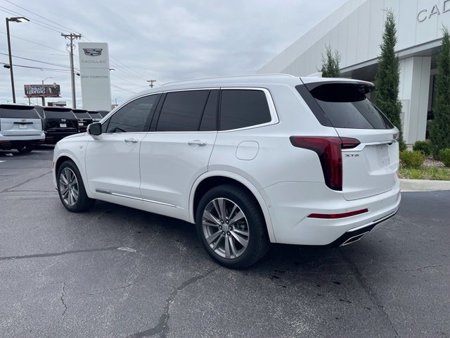 Used 2022 Cadillac XT6 Premium Luxury w/ Technology Package FWD image 27