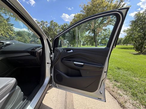 Used 2013 Ford Escape SE AWD/4WD image 15