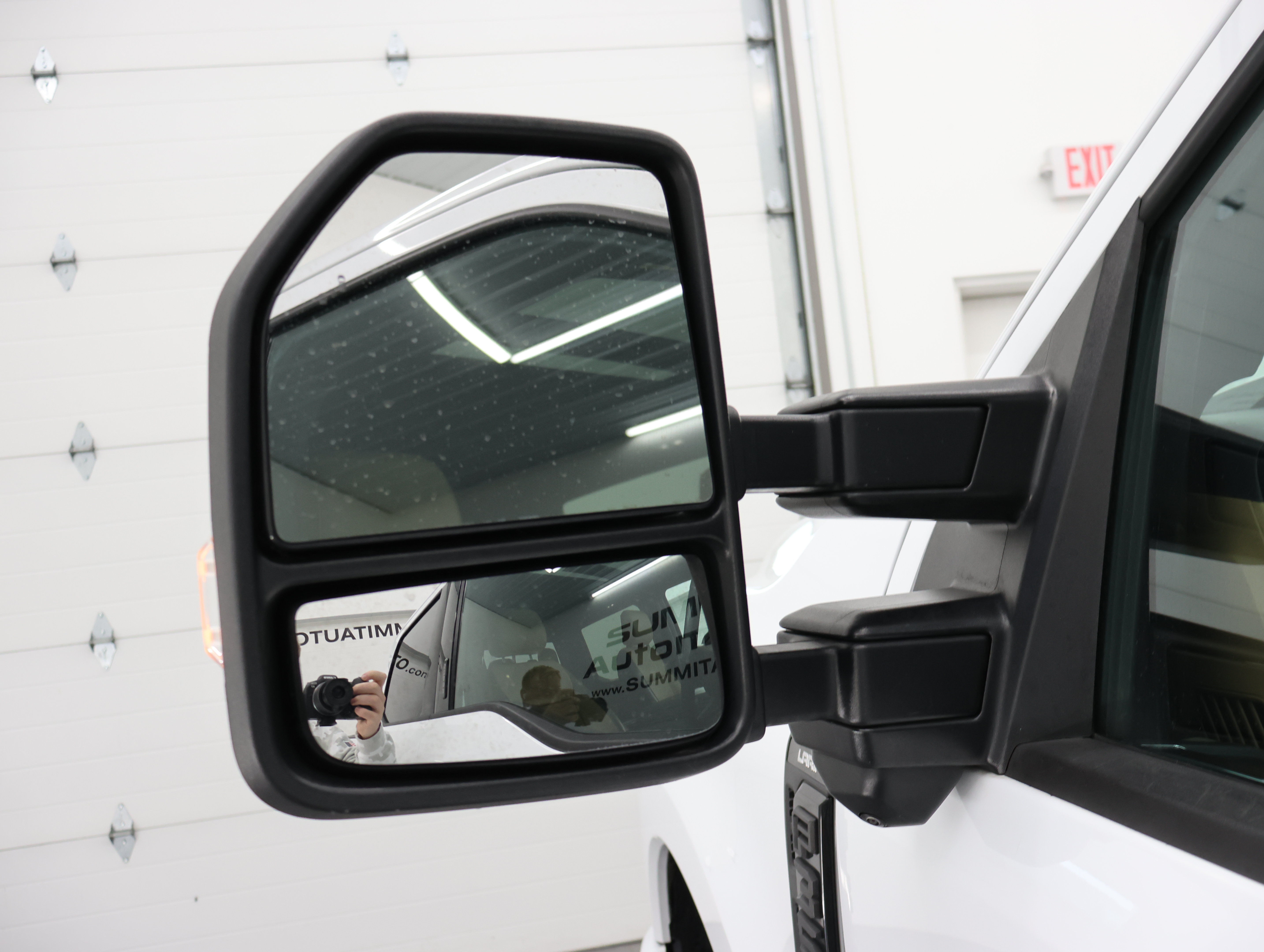 Used 2024 Ford F350 Lariat w/ Sport Appearance Package AWD/4WD image 44