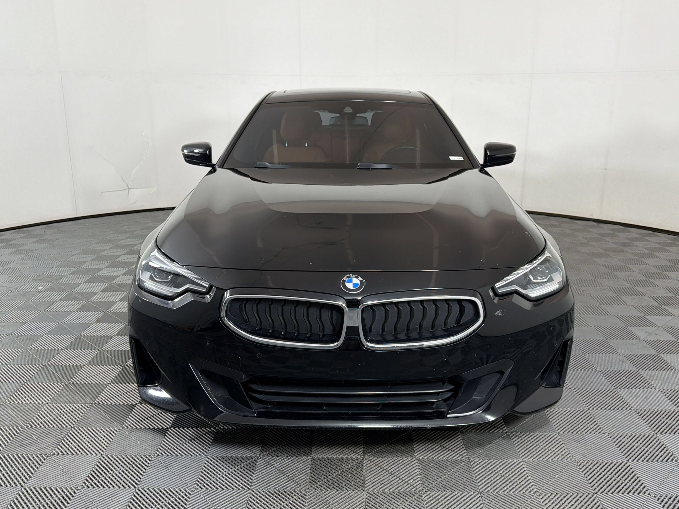 Used 2022 BMW 230i Coupe w/ Convenience Package RWD image 7