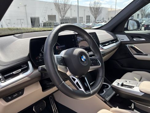 Certified 2023 BMW X1 xDrive28i w/ Premium Package image 17