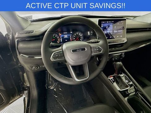 New 2026 Jeep Compass Latitude image 11