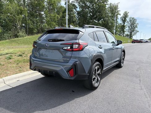 Used 2024 Subaru Crosstrek 2.0i Premium AWD/4WD image 9