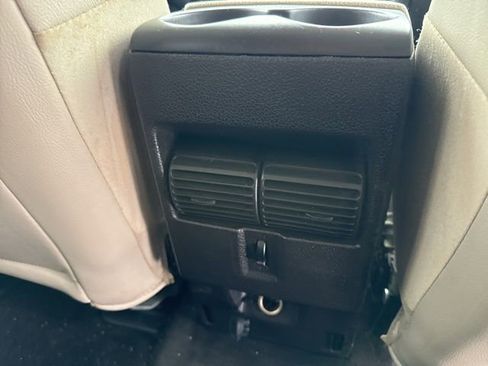 Used 2008 Ford Explorer XLT image 23