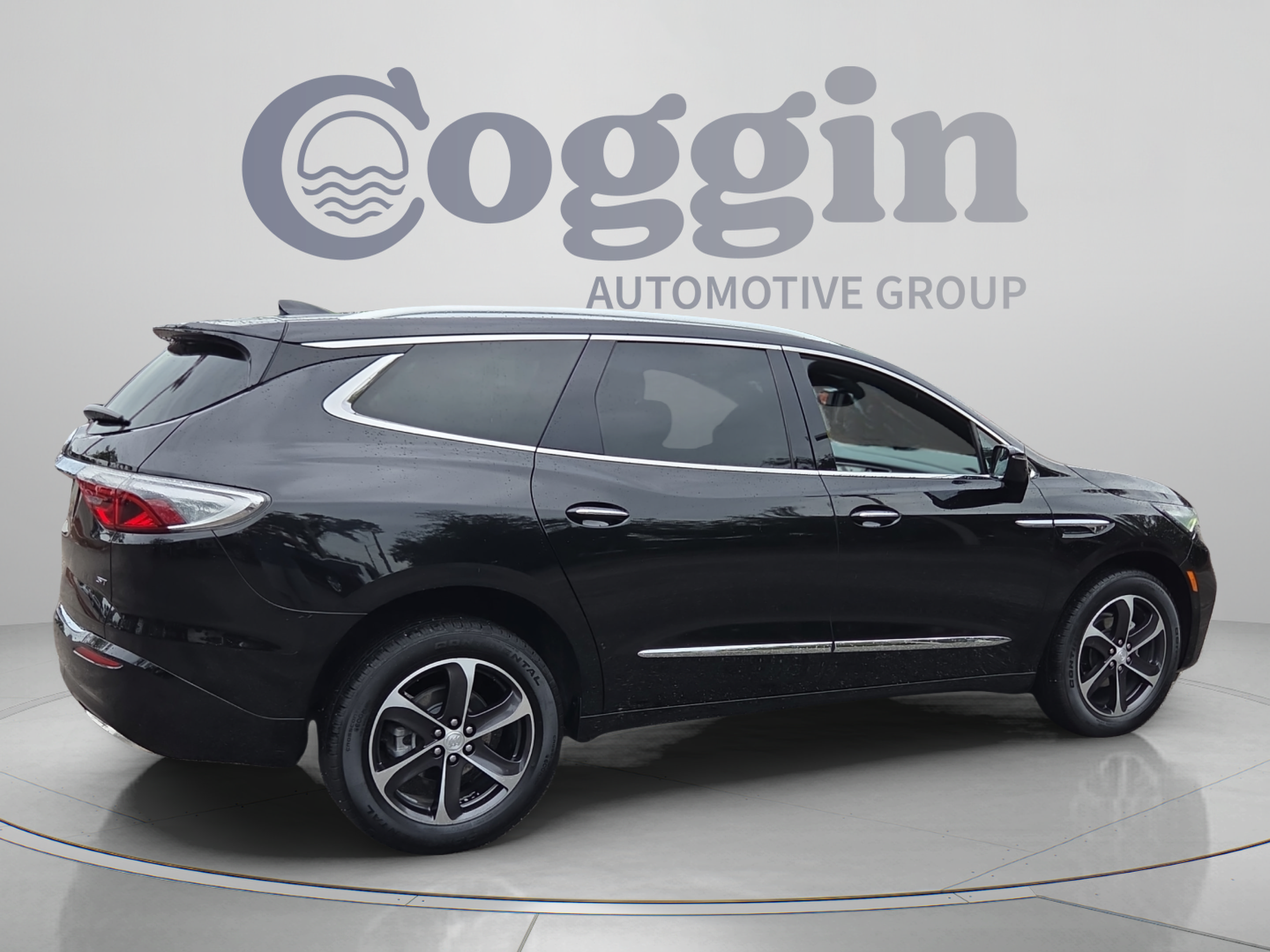 Used 2022 Buick Enclave Essence w/ Experience Buick Package FWD image 5