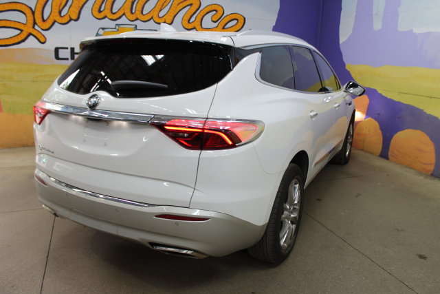 Used 2022 Buick Enclave Essence w/ Experience Buick Package AWD/4WD image 8