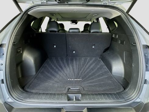 Used 2022 Hyundai Tucson Limited AWD/4WD image 28