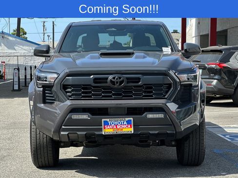 Used 2024 Toyota Tacoma TRD Sport image 9