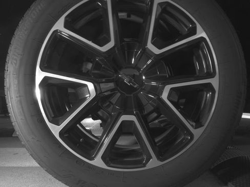 Used 2026 Chevrolet Suburban RST w/ Comfort Package RWD image 15