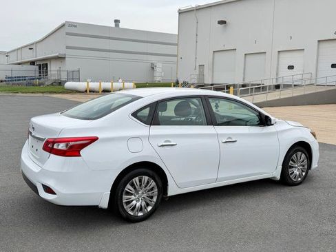 Used 2019 Nissan Sentra S FWD image 4