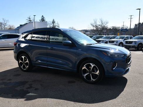 Used 2023 Ford Escape ST-Line Elite w/ Premium Technology Package image 8