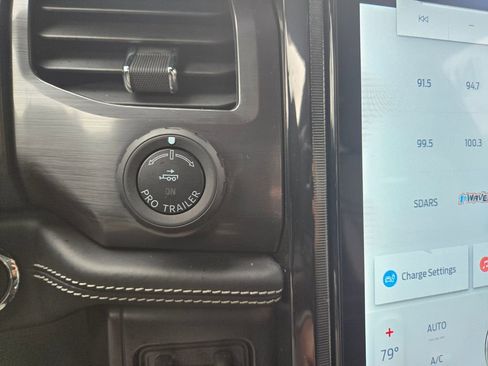 Used 2025 Ford F150 Lightning Platinum image 15