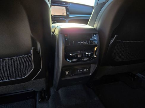 New 2026 Jeep Grand Cherokee L 4WD image 29