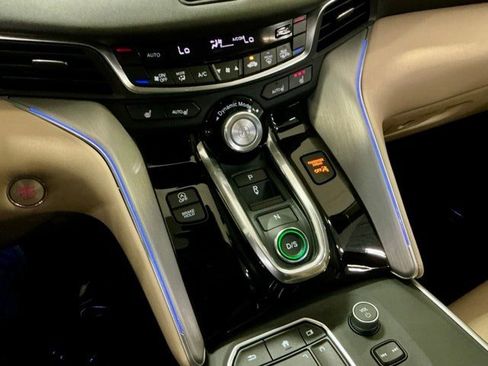 Certified 2025 Acura TLX w/ Technology Package image 24