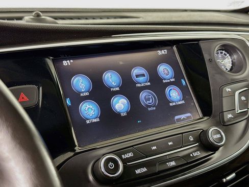 Used 2020 Buick Envision Premium AWD/4WD image 5