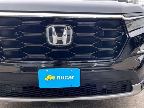 Used 2024 Honda Pilot Elite image 33