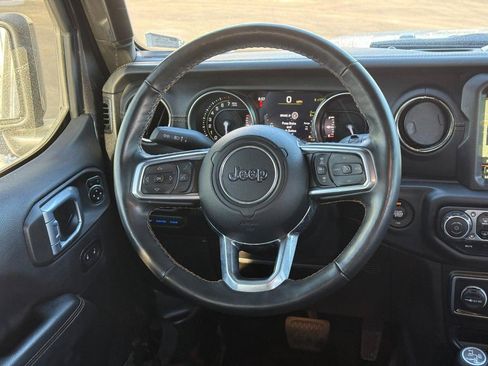 Used 2021 Jeep Wrangler Unlimited Sahara image 13