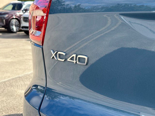 Certified 2024 Volvo XC40 B5 Core AWD/4WD image 38