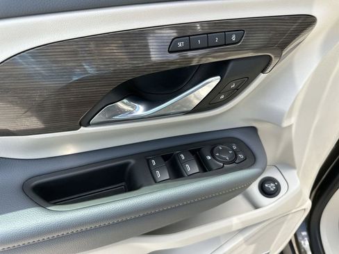 Certified 2023 GMC Terrain Denali AWD/4WD image 24