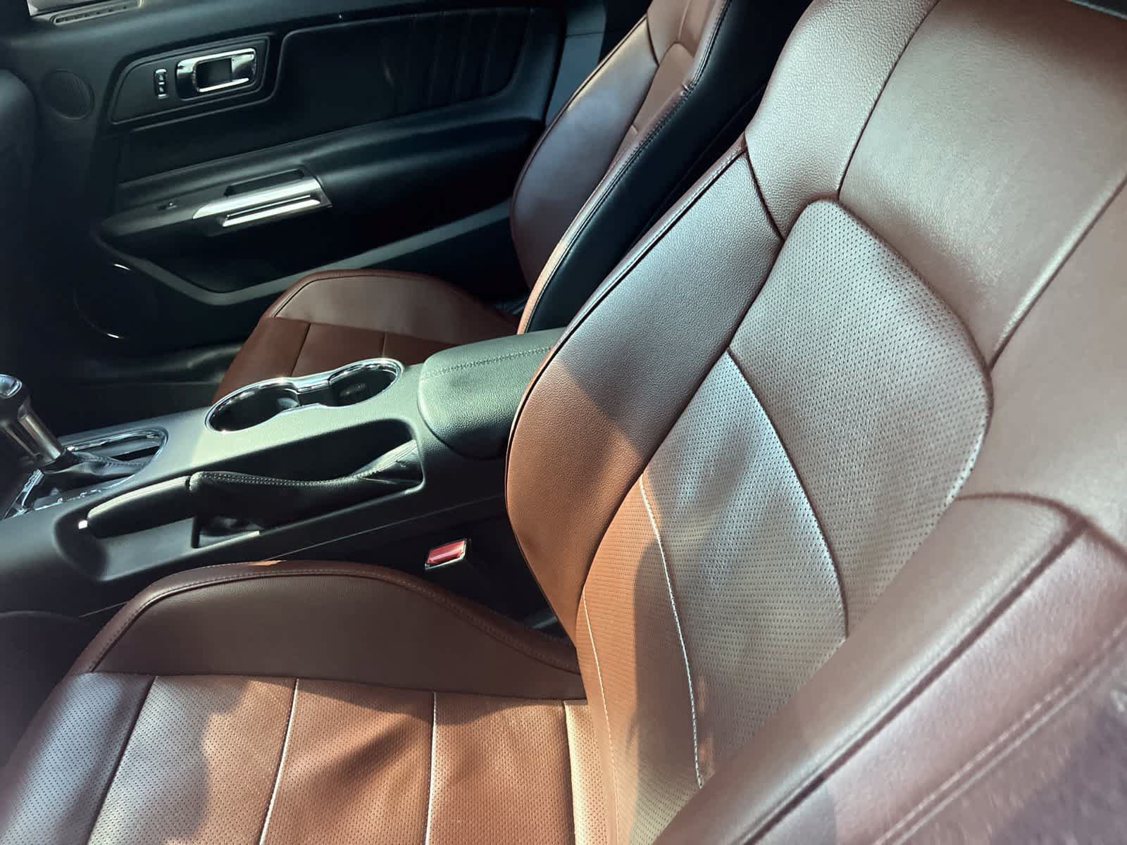 Used 2015 Ford Mustang Premium RWD image 25