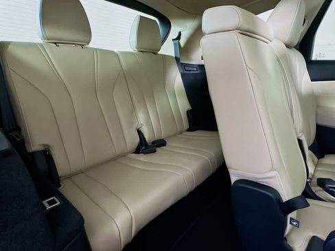 Used 2022 Acura MDX SH-AWD w/ Advance Package image 33