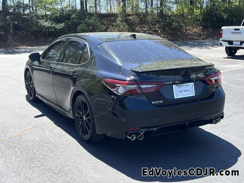 Used 2023 Toyota Camry XSE image 6