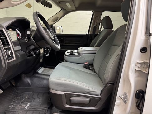 Used 2015 RAM 1500 Tradesman w/ Popular Equipment Group image 12