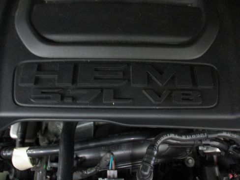 Used 2022 RAM 1500 Big Horn AWD/4WD image 27