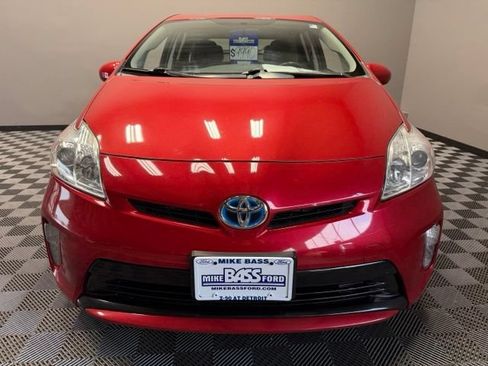 Used 2015 Toyota Prius Two FWD image 4