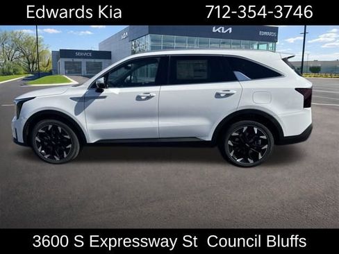 New 2025 Kia Sorento EX w/ Panoramic Sunroof Package FWD image 11