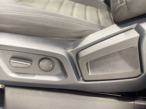 Used 2021 Ford Ranger XLT w/ Equipment Group 302A High image 12