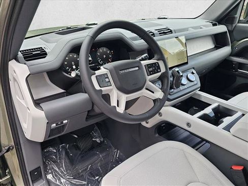 Certified 2025 Land Rover Defender 110 S AWD/4WD image 3