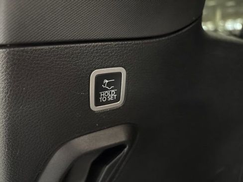 Used 2022 Jeep Wagoneer Series II image 15