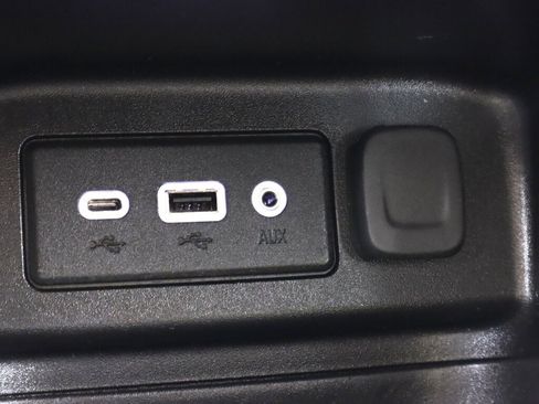 Used 2019 Chevrolet Equinox LT AWD/4WD image 23