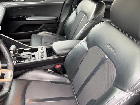 Used 2023 Kia K5 GT-Line AWD/4WD image 38