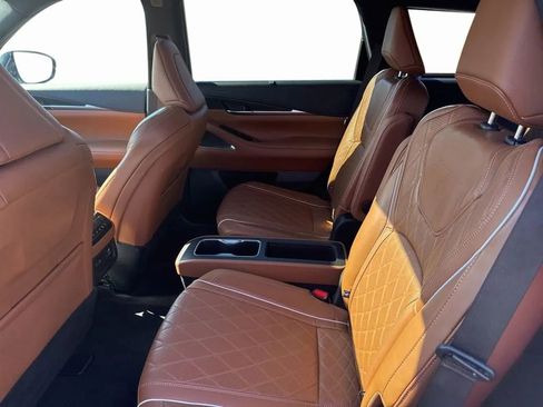 Used 2024 INFINITI QX60 Autograph w/ Cargo Package image 30