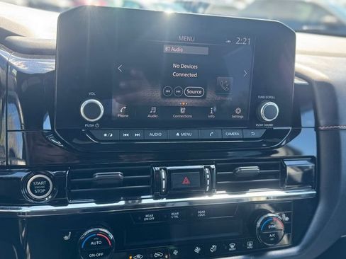 Used 2023 Nissan Pathfinder Rock Creek AWD/4WD image 15